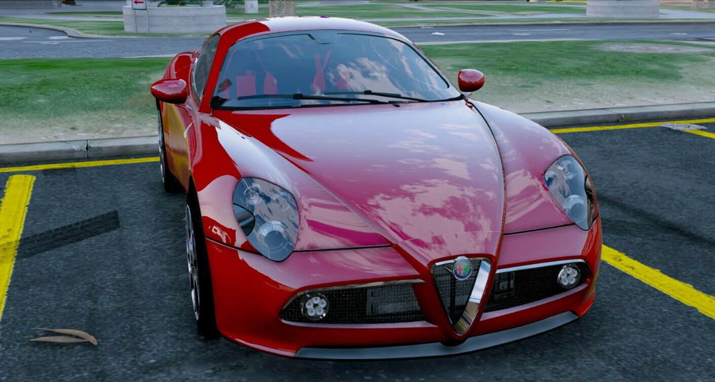 Alfa Romeo 8C