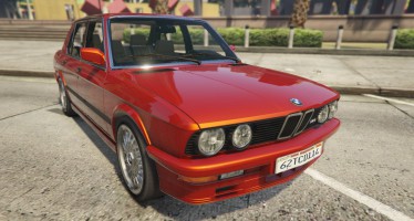 BMW M5 E28 1988