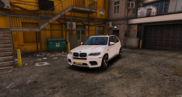 Unmarked BMW X5